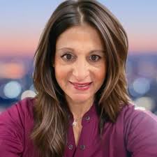 Lisa Harsch (@LisaHarsch)