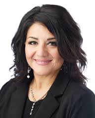 Diana Gardea's Instagram, Twitter & Facebook