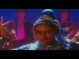 Pin By Medhashetty On Video Karisma Kapoor Songs Dancer