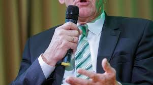 With its acclaimed contemporary and archaeological exhibitions, the gropius bau has consistently opened up new realms of experience and established its international reputation. Winfried Kretschmann Zu Gast Im Haus Zum Pflug In Lahr Baden Online Nachrichten Der Ortenau Offenburger Tageblatt