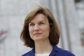 Fiona Bruce heard bone break in 'very painful' trampoline accident