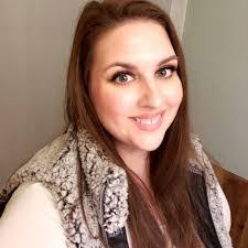 Melody Mowry's Instagram, Twitter & Facebook