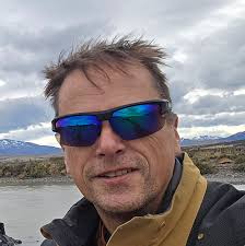 What's your favourite AUSCAR racing memory? We're doing a special  AUSCAR-themed episode of the V8 Sleuth Podcast powered by Castrol next week 