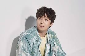 At the time of his dui, he didn't inform his agency, fnc entertainment. Lee Hongki Tells Fan Begging Him Not To Give Up On Choi Jong Hoon That He S Already Given Up Asian Junkie