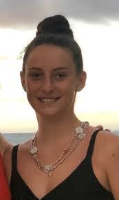 Stella Cantrell's Instagram, Twitter & Facebook