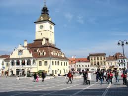 Cine ştie istorie, îi va citi mai bine pe oameni. Muzeul JudeÅ£ean De Istorie Brasov Transylvania Inns