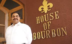 Check spelling or type a new query. Un Indien Heritier Du Trone De France Anecdote Du Jour