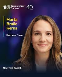 Melanie Fairchild's Instagram, Twitter & Facebook