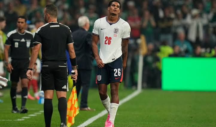 La FIFA sí fue dura con Quansah pese al pedido de Inglaterra :: Olé -  ole.com.ar