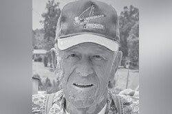 Carl Pennington receives NRCS top honors