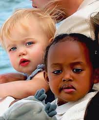 She played an uncredited role in the film, and later she voiced the character, 'meng meng,' in her mother's movie 'kung fu panda 3.' before the movies, though, she also appeared as a. Shiloh Nouvel Jolie Pitt E Zahara Marley Jolie Pitt Shiloh Jolie Pitt Jolie Kids Angelina Jolie Children