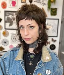 Maria Newbold (dyingtobeborn88)