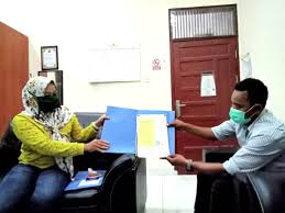 Dalam mediasi, misalnya, selain melibatkan keluarga, upaya mencegah perceraian pasangan ini juga apalagi di kristen perceraian itu sangat tak diinginkan. Pa Sei Rampah Mediasi Berhasil Sebagian Dalam Perkara Cerai Talak Kumulasi Hak Istri Hak Anak Pengasuhan Anak Serta Harta Bersama