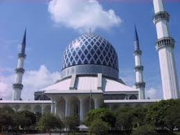 Maybe you would like to learn more about one of these? Shah Alam Blue Mosque