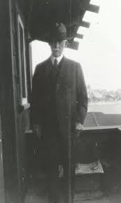 Wyatt Earp In The 1920 S Wyatt Earp Old West Photos Old West Outlaws