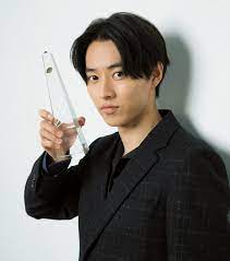 kento yamazaki 山﨑賢人 主演男優賞 受賞インタビュー 山﨑賢人 第98回 ザテレビジョンドラマアカデミー賞 俳優 インタビュー 山崎賢人 髪型