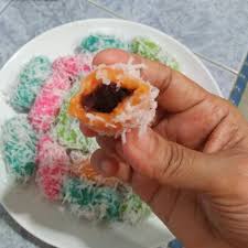 Ulat bulu merupakan salah satu makhluk hidup yang mungkin sering ditakuti oleh kebanyakan orang. Kuih Ulat Bulu Inti Kacang Merah Sedap Senang Sangat Buatnya Mingguan Wanita