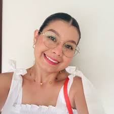 Daniela Saenz (@ebb14f8a7e07495)