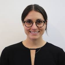 Allie Gaines's Instagram, Twitter & Facebook