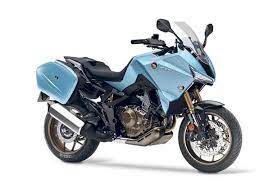 There are motorcycles anyone would love to ride, and others, even the inexperienced rider, wouldn't take for free. Honda Cb1100x Sports Tourer On The Horizon Mcn