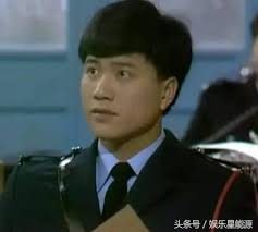 Vua hài châu tinh trì theo đuổi trương hiểu kỳ, thí sinh hoa hậu 17 tuổi. Ä'áº¡i Ca Chau Tinh Tri U70 Bá»‹ Bá»‡nh Táº­t Hanh Háº¡ May Máº¯n Co Vá»£ Ä'áº¹p Kem 16 Tuá»•i Yeu ThÆ°Æ¡ng
