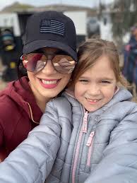 Melissa Santangelo and John Carlson's Wedding Website