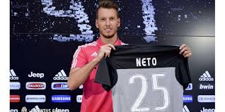 Neto's oca is a tent inhabited by dreams: Neto Senang Dengan Sambutan Buffon Bola Net