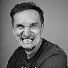 POLISH SHORTS: Bartek Konopka -