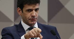 Deputada e ministro que teria ameaçado matá-la vão ficar cara a cara