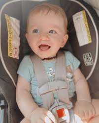 Bee Howard (she/her) (@bee.borne) • Instagram photos and videos