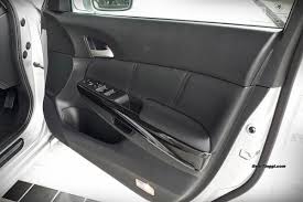 Juga, perdana tersedia dalam 5 warna yang berbeza di malaysia. Pandu Uji Proton Perdana 2 0l Ringkas Itu Anggun Geartinggi Com