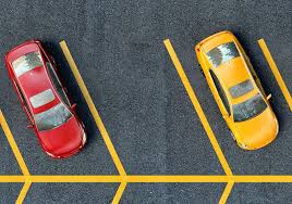 Access station from elevators located on level 1 of the garage. Parking Madeira Airport