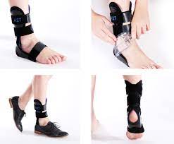 L'attelle de cheville, aussi nommée chevillère, a pour principale fonction d'aider à maintenir l'articulation quand elle est défaillante. Attelle Talo Tarsienne A2t Pour Stabilisation De La Cheville Cizeta Attelle De Cheville Togisante