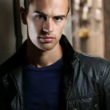 Theo Jones (@HulkOfTheWolves)