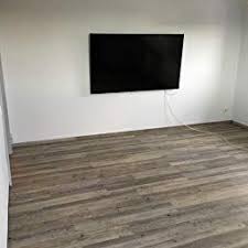 Neu Haus Vinyl Pvc Design Bodenbelag 0 975 Qm Selbstklebend Eiche Grau Matt Laminat Dielen Amazon De Baumarkt Design Bodenbelag Laminat Und Bodenbelag