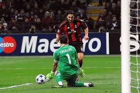 Page) and competitions pages (champions league, premier league and more than 5000. Iker Casillas Sends Message To Zlatan Ibrahimovic Football Espana