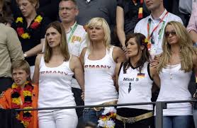 Podolski spółka z ograniczoną odpowiedzialnością sp.k. Fussball Spielerfrauen 9 B Z Berlin