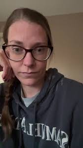 Anne Kaeding's Instagram, Twitter & Facebook