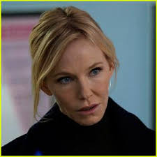 Kelli Giddish