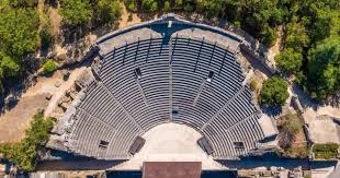 Orange's or avignon's sncf stations. Antiken Theaters Von Vaison Le Romaine Vaison La Romaine Kulturerbe Provence Tourismus