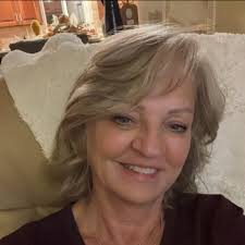 Can beetles be fed to bearded dragons daily?