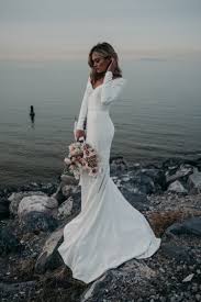 Sophie Stretch Crepe Long Sleeve Wedding Dress Off White