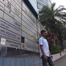 Johor bahru is now officially in our top places to visit whilst travelling through malaysia. Photos At Menara Ansar 65 Jalan Trus