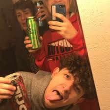 Stream TRAC7Y by Luck