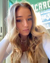 Olivia Cormier's Instagram, Twitter & Facebook