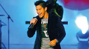 Music duo chino y nacho broke up in 2017 but later reunited in 2020 and released a single to mark the occasion. Jzf Z Glcqwjwm