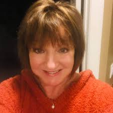 Alumni from 1984, 1985, and 1987 classes reunite