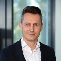 800+ "Hovan" profiles