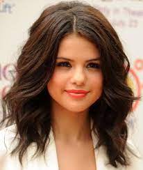 Selena Gomez Shoulder Length Hair Google Search Selena Gomez Hair Medium Hair Styles Hair Inspiration