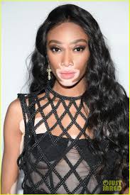 Bella Hadid, Hailey Baldwin, & Winnie Harlow Buddy Up at Dior Dinner!:  Photo 1159281